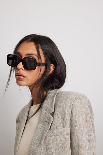 NA-KD Accessories Återvunna stora rundade solglasögon - Black