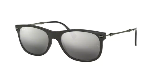 Ray-Ban RB4318 Polarized Solglasögon