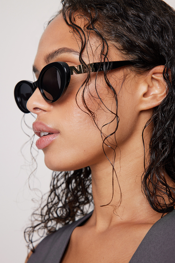 NA-KD Accessories Acetate mandelformade solglasögon - Black