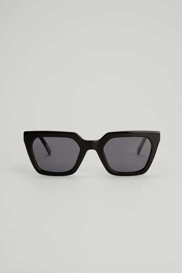 NA-KD Accessories Solglasögon med fyrkantiga acetatbågar - Black