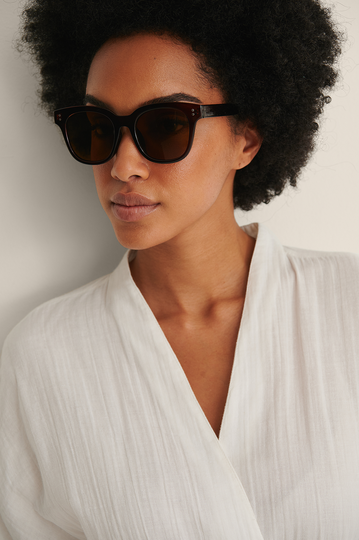 NA-KD Accessories Basic Stora Fyrkantiga Solglasögon - Brown